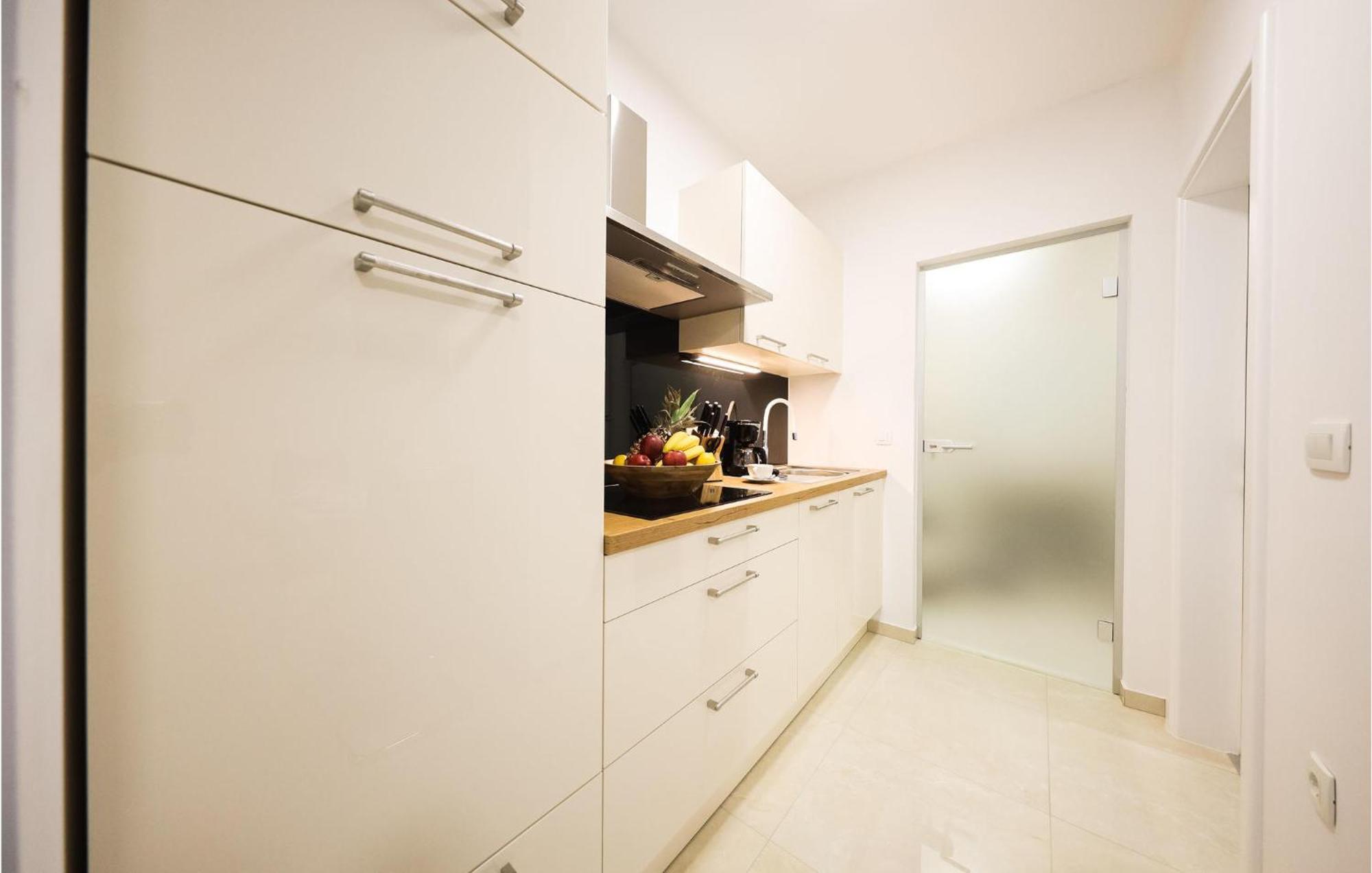 Lovely Apartment In Zadar With Wifi Eksteriør billede